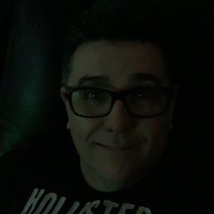 Meet your Posher, Enrique